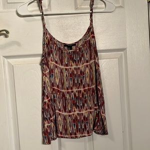 This Forever 21 Tank Top is simple but so designed at the same time!